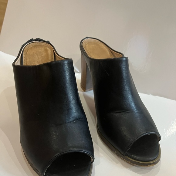 Aldo Back Open Toe Mules - Picture 6 of 7